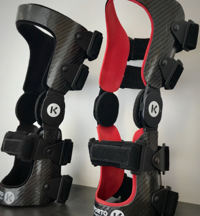 Orth&egrave;se de genou moul&eacute;e de stabilit&eacute; ligamentaire, mince et l&eacute;g&egrave;re